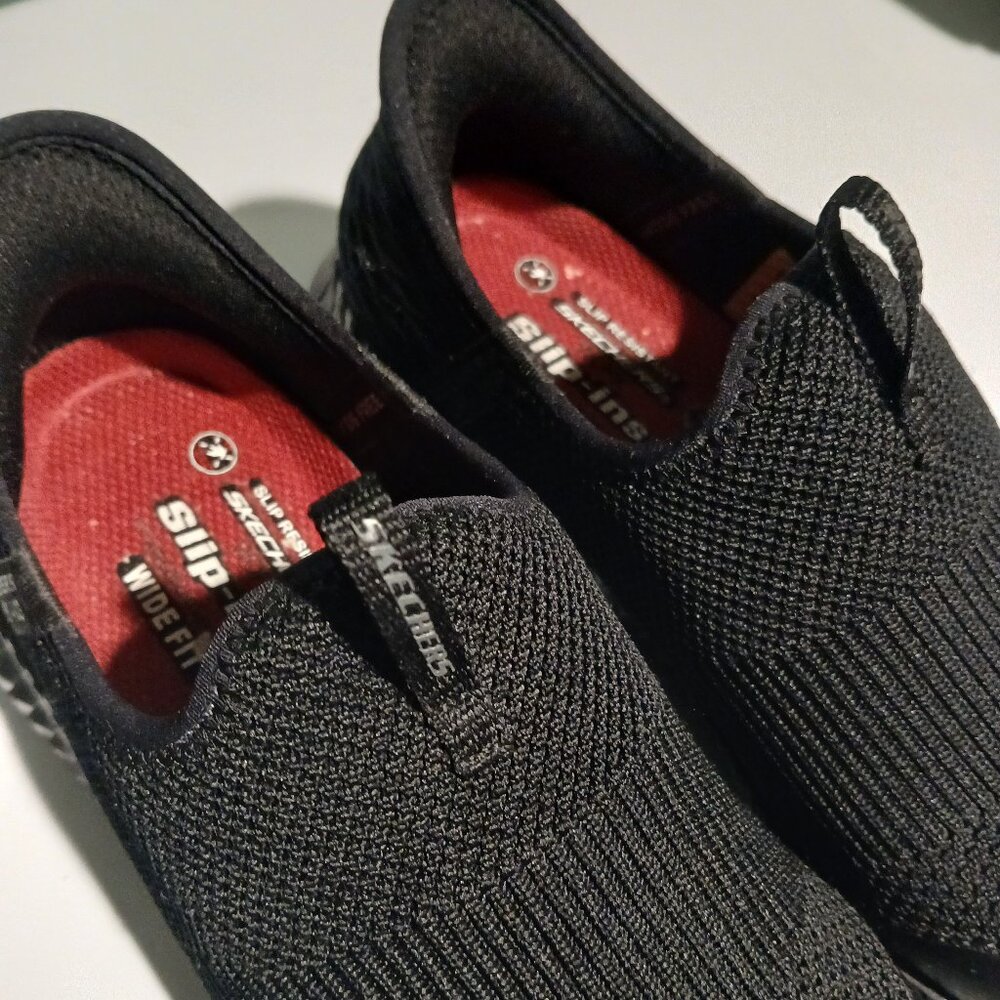 Skechers Black Slip-Resistant Hands-Free Slip-ins, Size 6.5, Wide-Fit